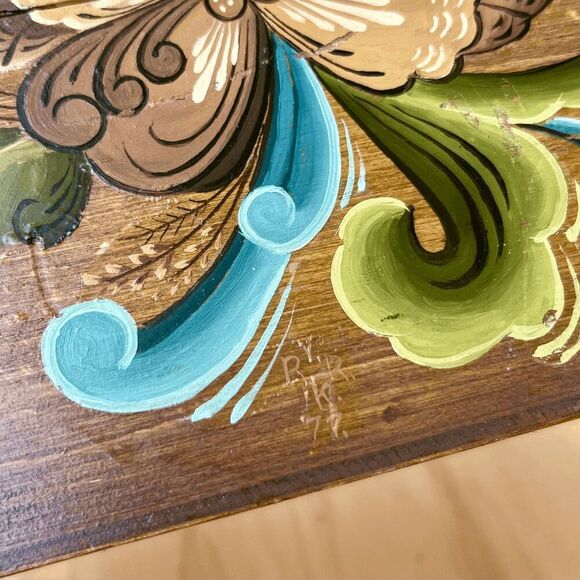 Vintage 1977 Hand-Painted Folk Art Box Purse w/ Lucite Handle – Signed R.Y.R.K. - Picture 5 of 14